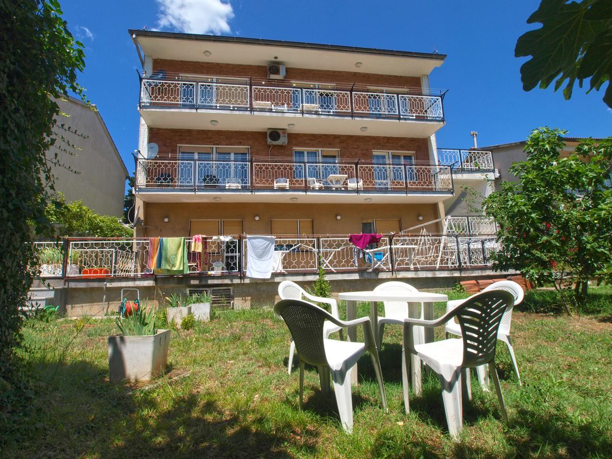 Apartments Josip 74 Pula Buitenkant foto